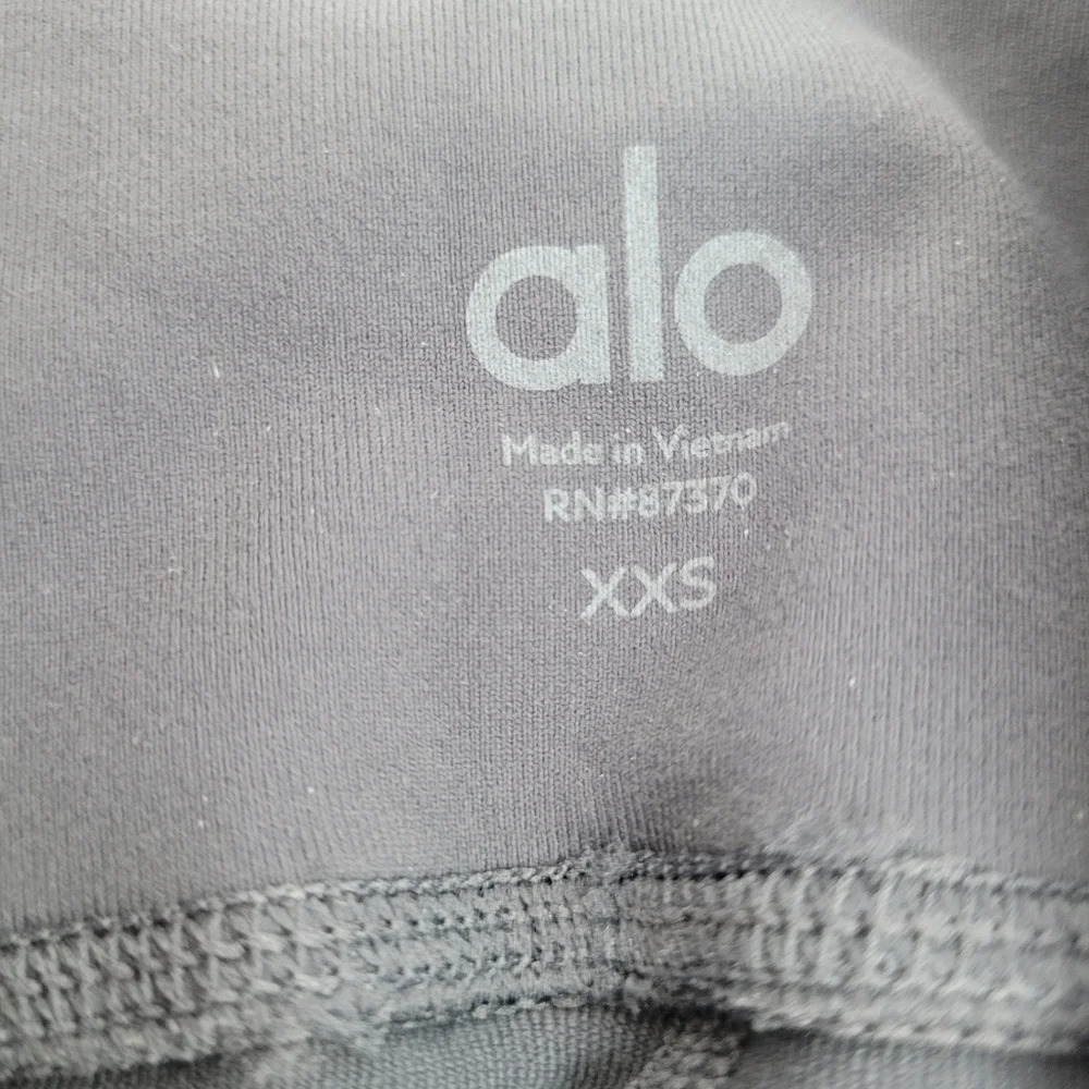 ALO yoga grey black high waisted bandage leggings size xxsmall - Picture 6 of 8